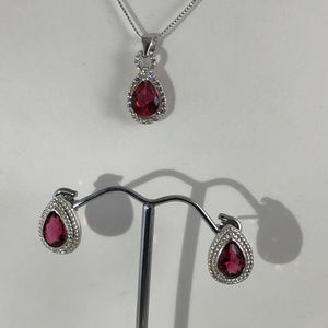 2CT Ruby 925 Silver Earrings & 2CT Ruby Pendant